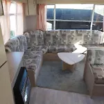 Caravan 2 Bedroom - New Ideal De Haan