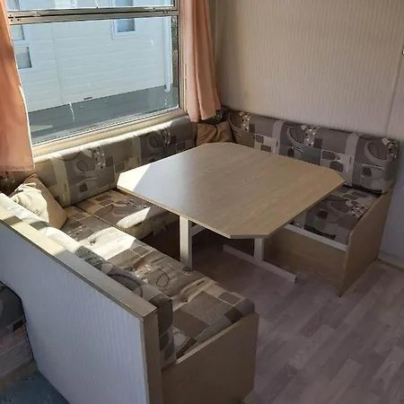 Caravan 2 Bedroom - New Ideal Hotel De Haan